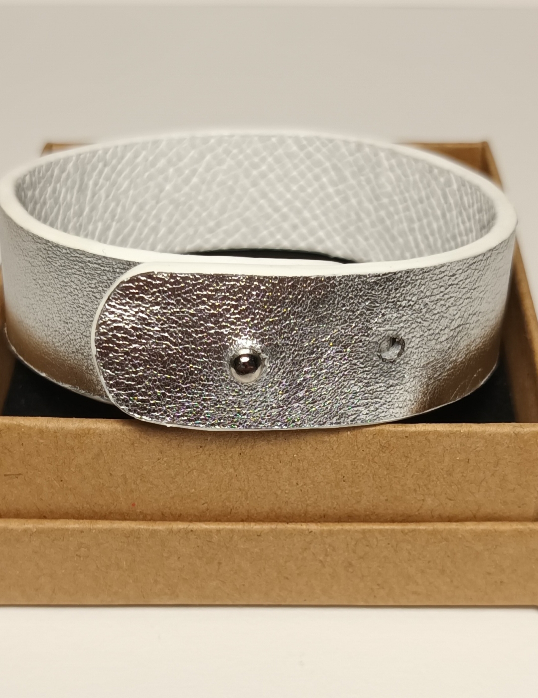 Bracelet argenté effet miroir