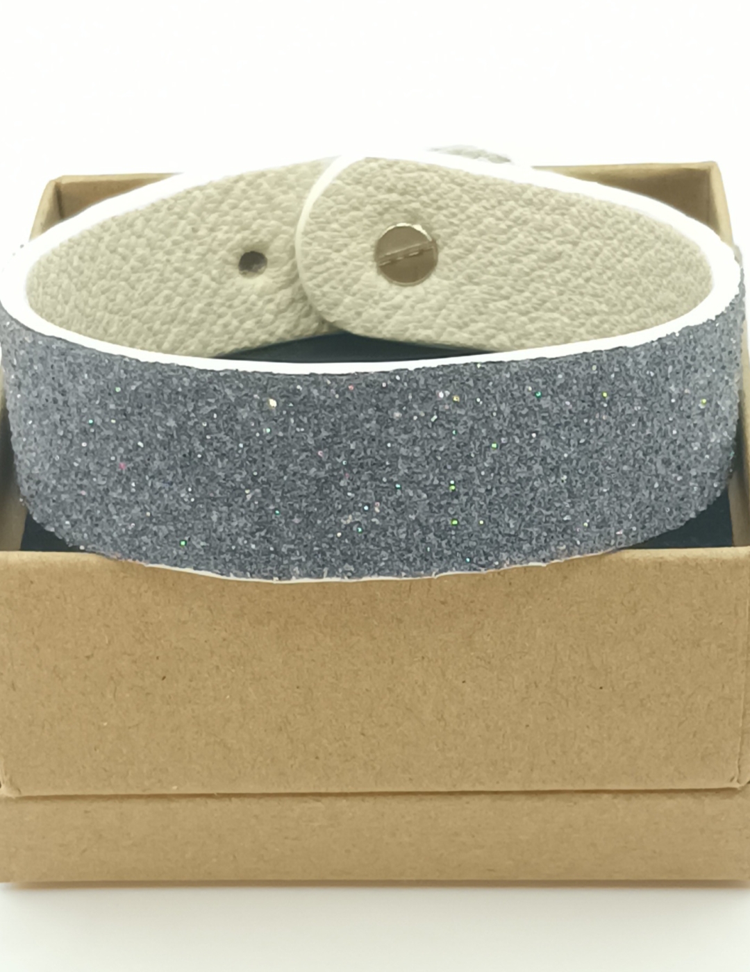 Bracelet perlé gris et écru