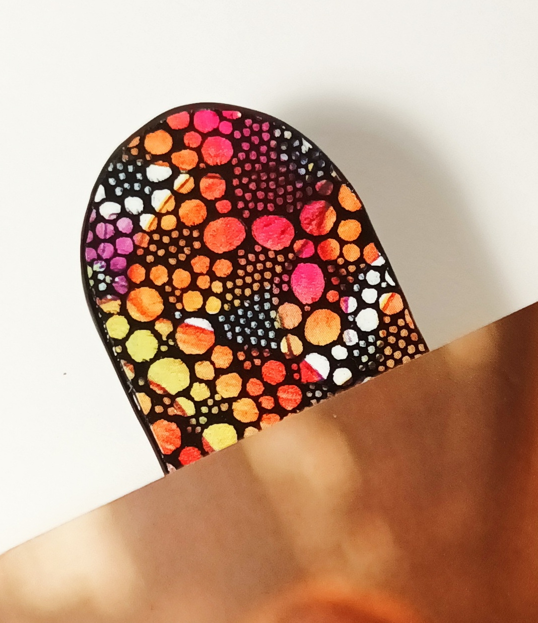 Marque-page fleuri noir et noir