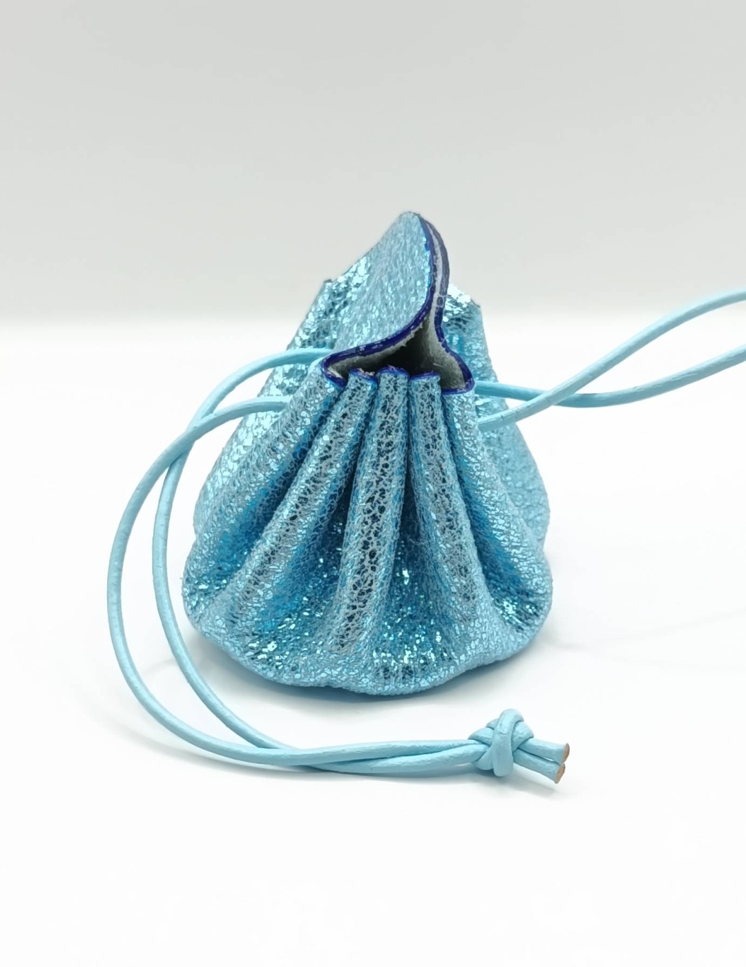 Petite bourse Bleu turquoise Métallisé froissé