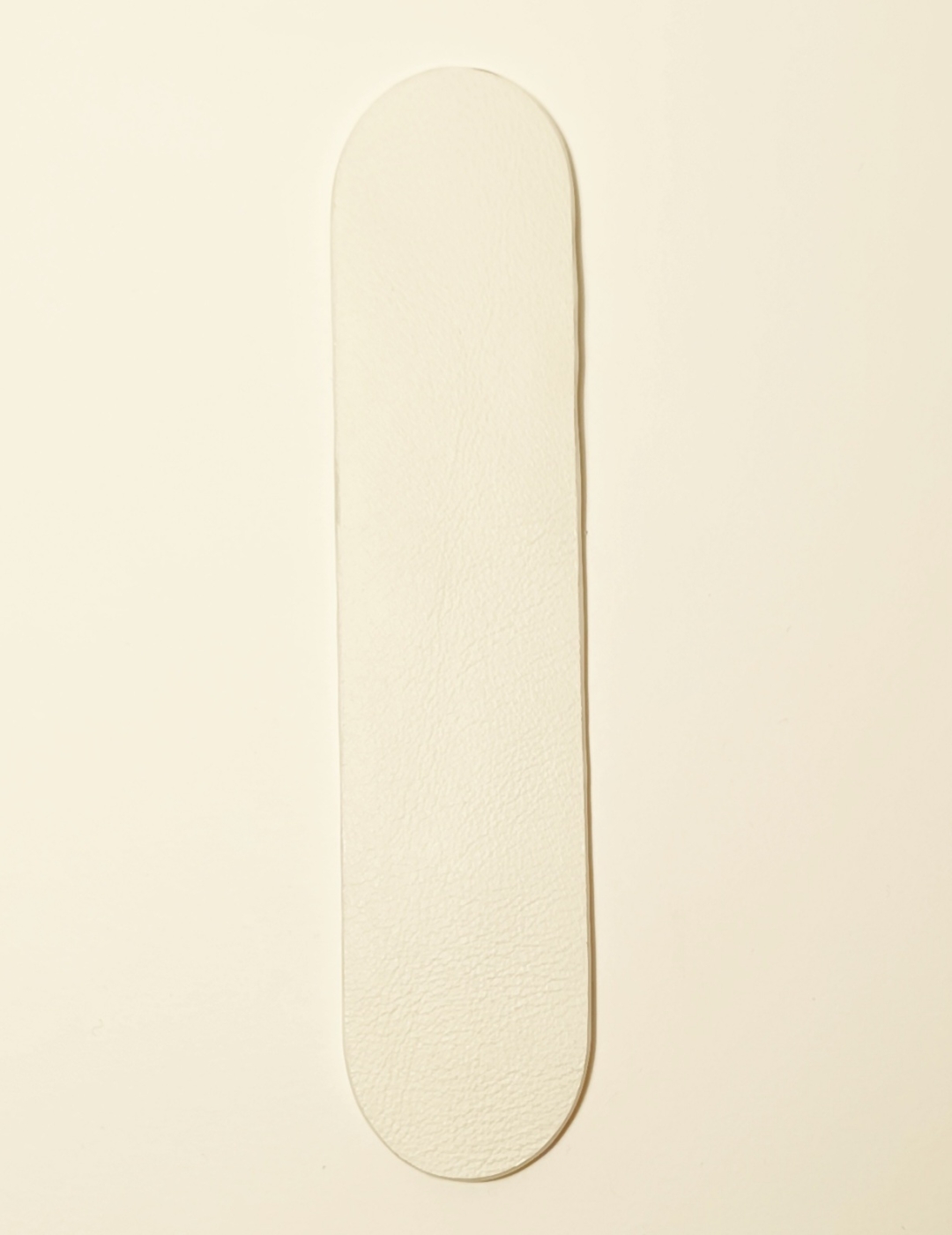 Marque-page blanc et fleuri blanc