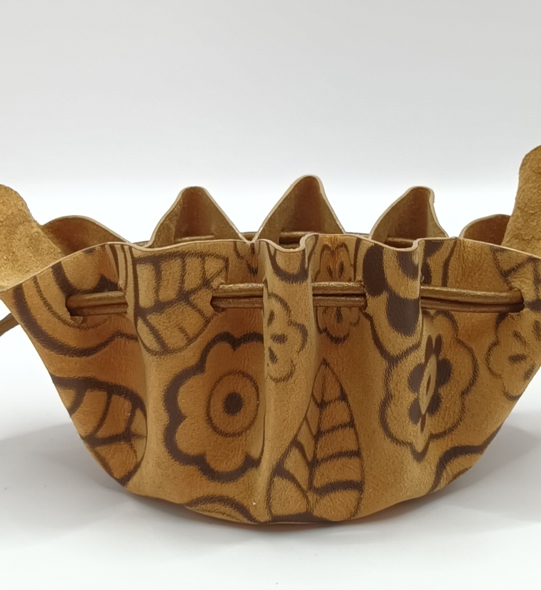 Petite bourse beige effet tatoué