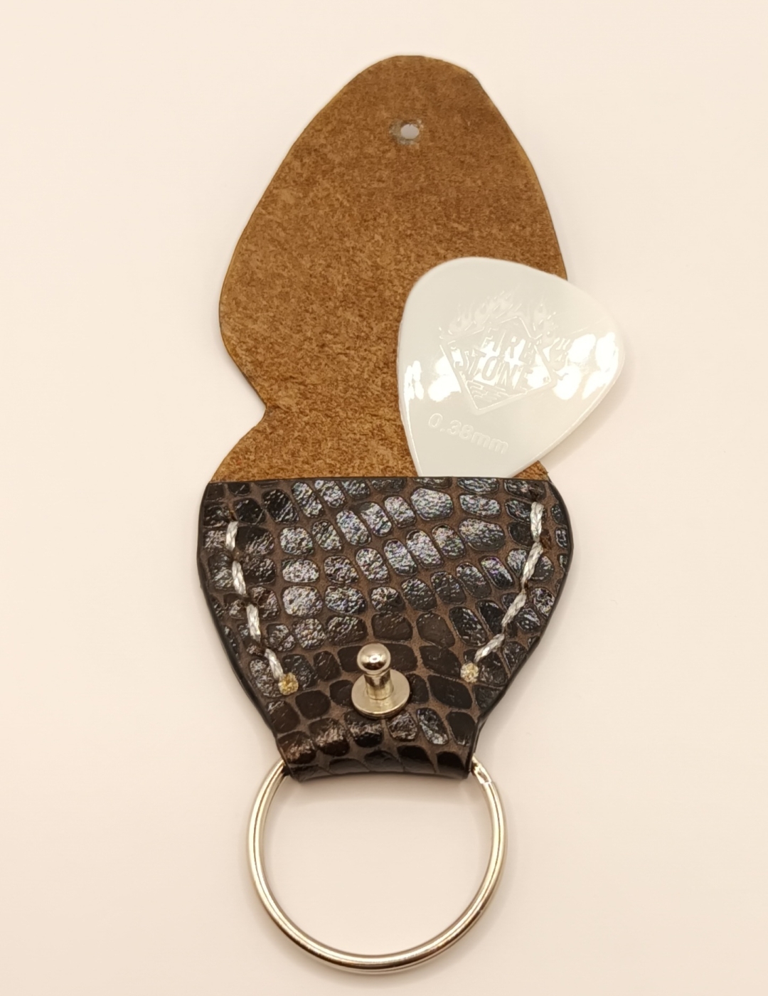 Étuis à médiator noir effet python