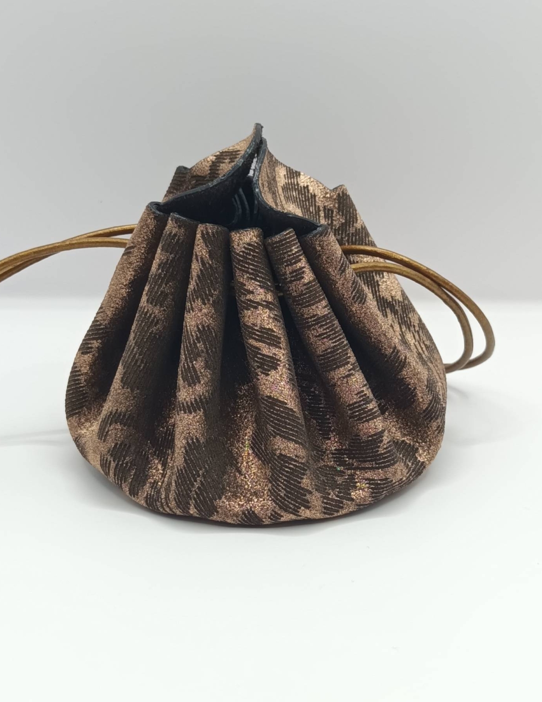 Grande bourse Bronze A gros motifs vintage