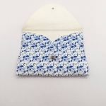 Porte-cartes Blanc à fleurs bleues