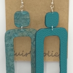 Grandes Boucles d’oreilles rectangulaire verte à reflets or en Perche