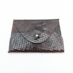 Porte-cartes Bordeaux très foncé imitation serpent