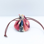 Petite bourse Crème A grosses fleurs