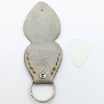 Étui à médiator Beige imitation léopard doré