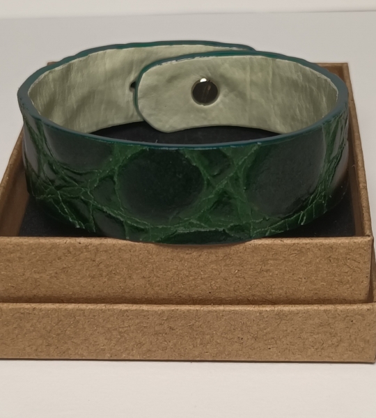 Bracelet effet crocodile vert foncé